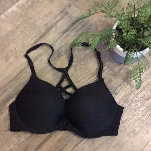 Victoria's Secret Other - Victoria’s Secret Black Strappy Racerback Bra